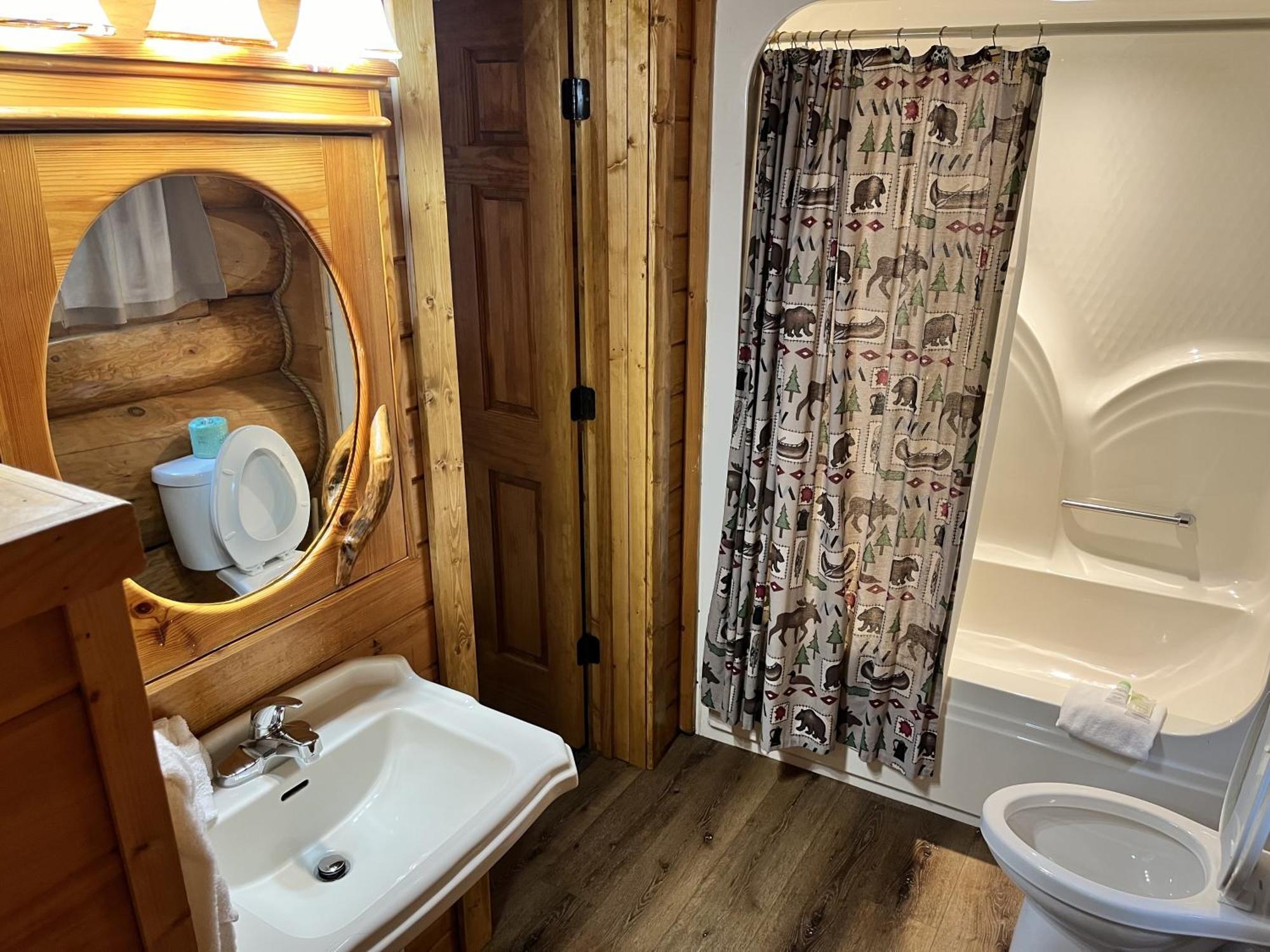 Infinite Views - Secluded With Mountain Views Cabin Gatlinburg Eksteriør billede
