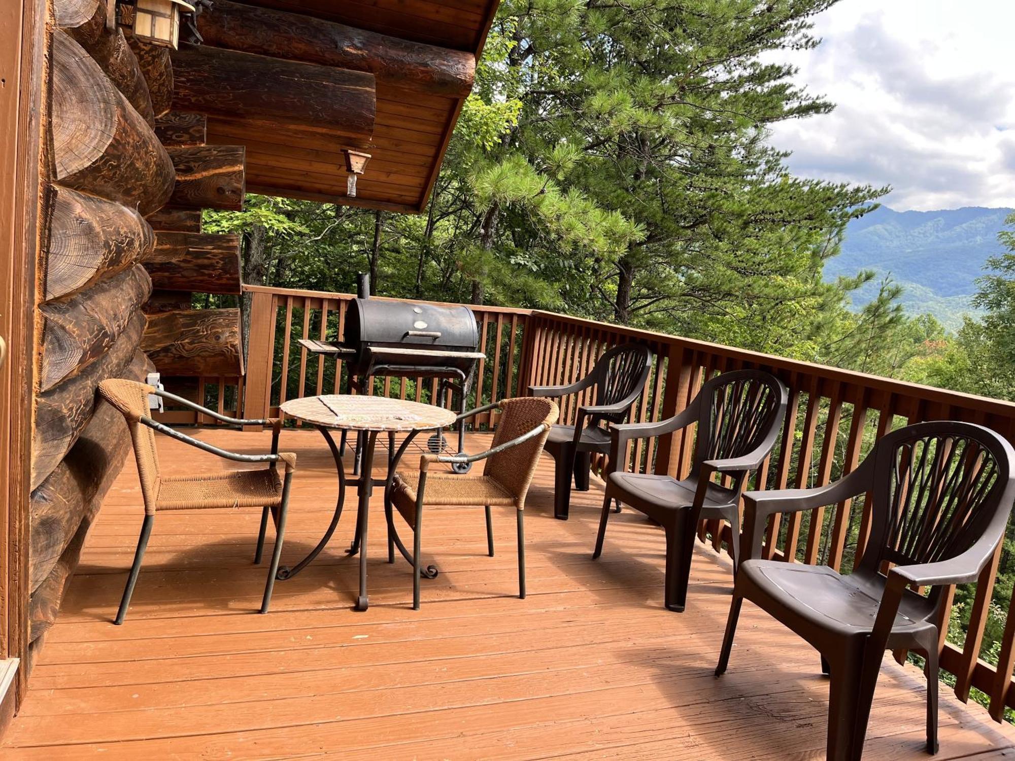 Infinite Views - Secluded With Mountain Views Cabin Gatlinburg Eksteriør billede