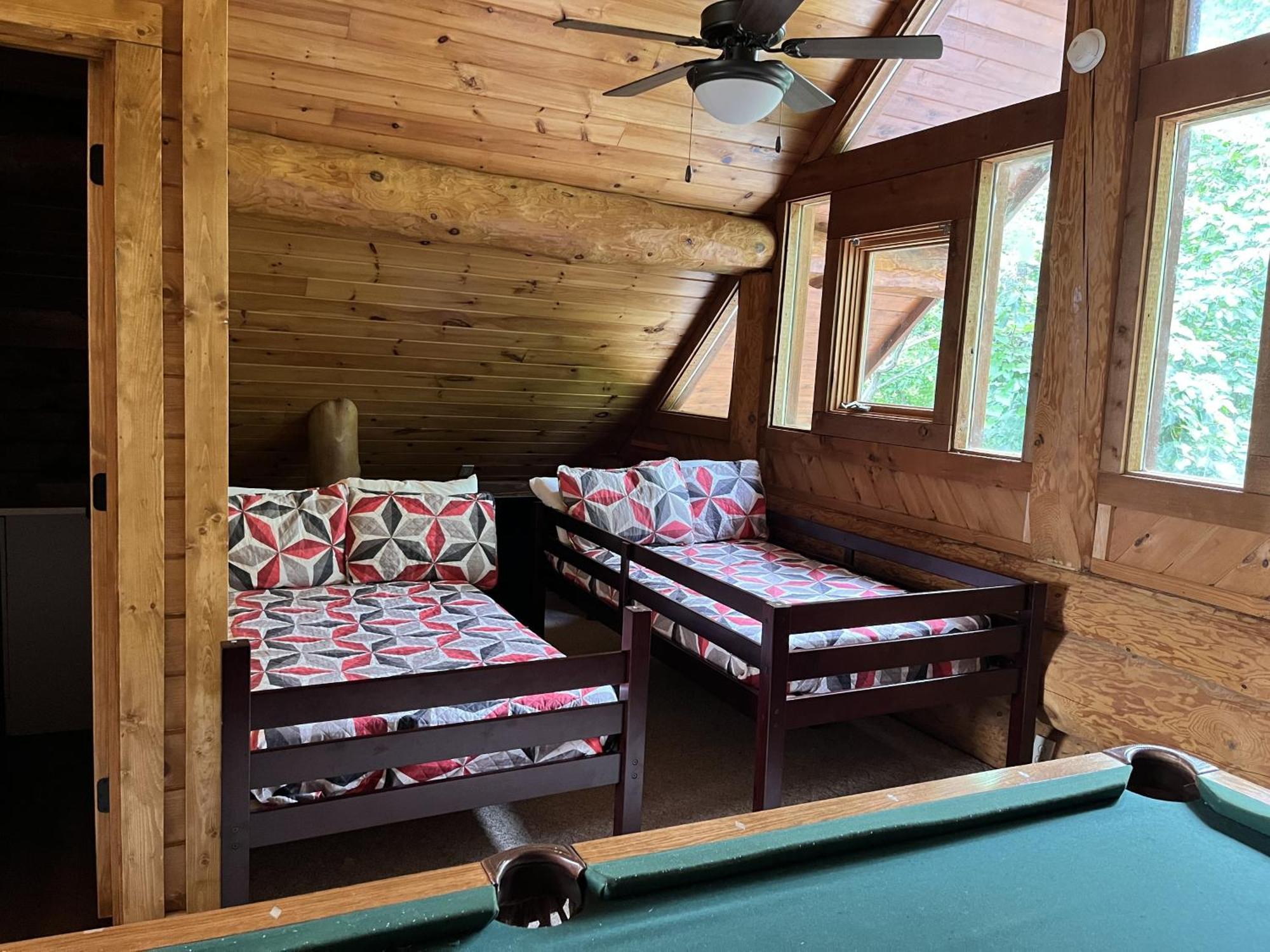 Infinite Views - Secluded With Mountain Views Cabin Gatlinburg Eksteriør billede